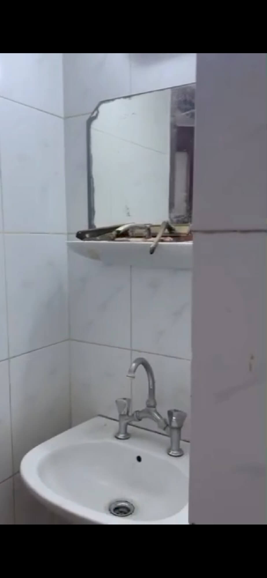 scaled_Screenshot_2025-12-01-10-36-26-623_com.whatsapp